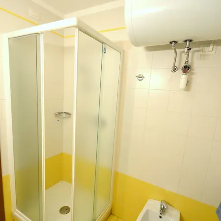 Апартаменты Luminous Flat 80m From The - Beahost