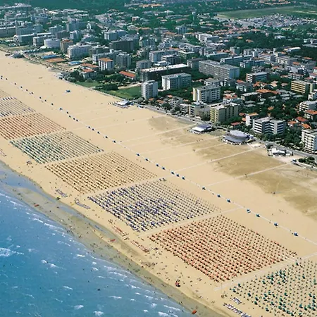 Luminous Flat 80m From The - Beahost Apartment Bibione