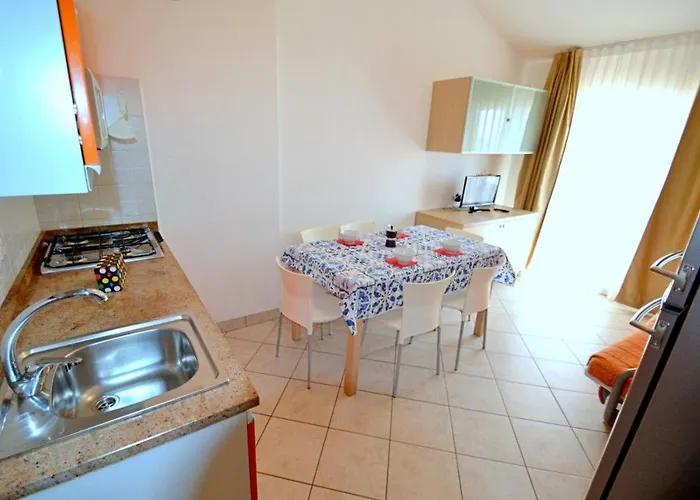 Luminous Flat 80m From The - Beahost Apartment